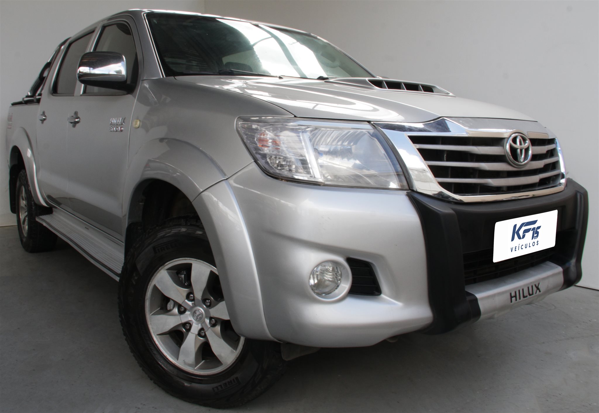 Trator Titulo Descricao Marca Modelo Teste