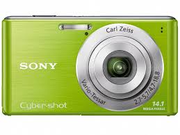 Camera Digital Cyber-shot DSC-W690 (16.1 MP) Preta