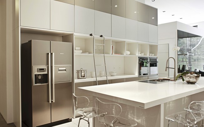 Armarios e quartos planejados. Prontos em 48h Armarios e quartos planejados. Prontos em 48h